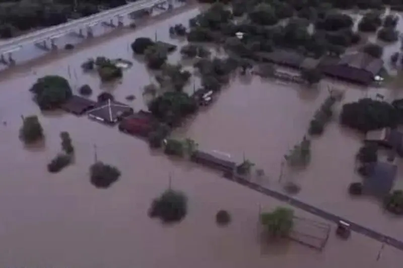 Temporais expõem falta de seguros contra desastres no Brasil